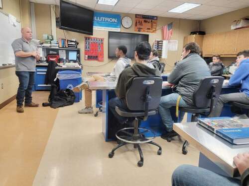 CCTI students learn about apprenticeship – Times News Online - Vimarsana News