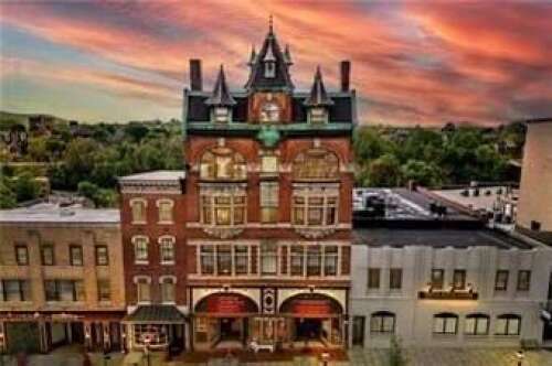 Iconic Main St. building sold – Lehigh Valley Press