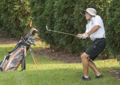 Andrew Hozza takes third at EPC tourney – Lehigh Valley Press