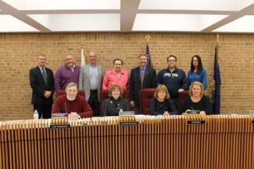 New members are sworn in to school board – Lehigh Valley Press