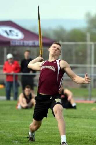 Boys return some key throwers – Lehigh Valley Press