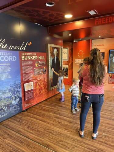 Mobile museum shows America’s history | Times News Online