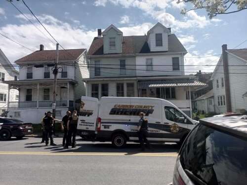 Lansford police pick up 5 people on warrants – Times News Online - Vimarsana News