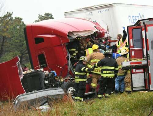 Rigs crash on I-81 in Schuylkill – Times News Online
