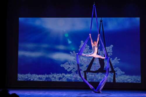 Cirque company to ‘Shimmer’ through JT Winterfest