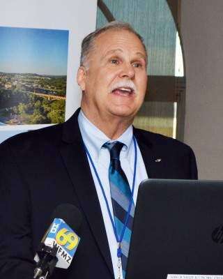 County executive's 'story' falls flat Armstrong apologizes ...