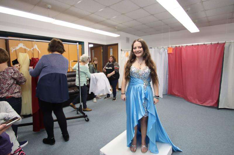 Thrift store formal dresses best sale near me