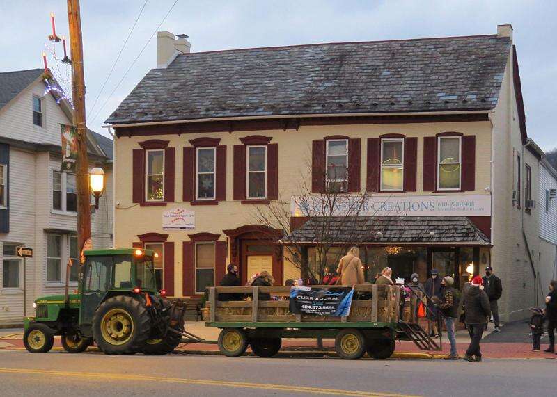 Old Fashioned Christmas in Emmaus Lehigh Valley Press