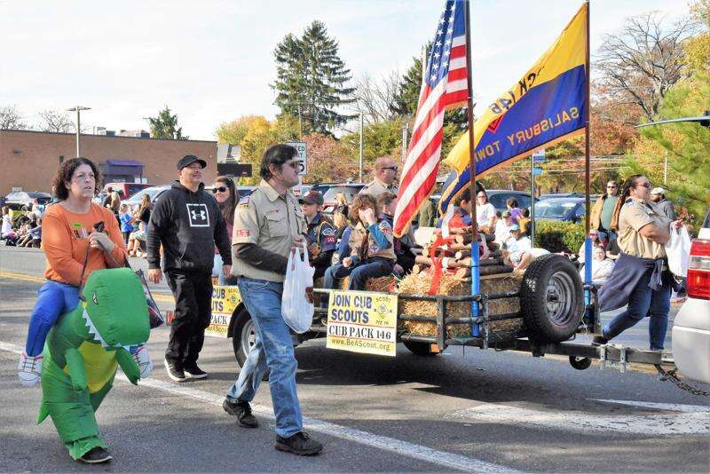 BETHLEHEM HALLOWEEN PARADE Lehigh Valley Press