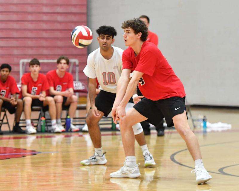 Parkland boys volleyball battles adversity – Lehigh Valley Press