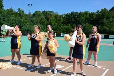 Miracle League celebrates 10th anniversary with cake ...
