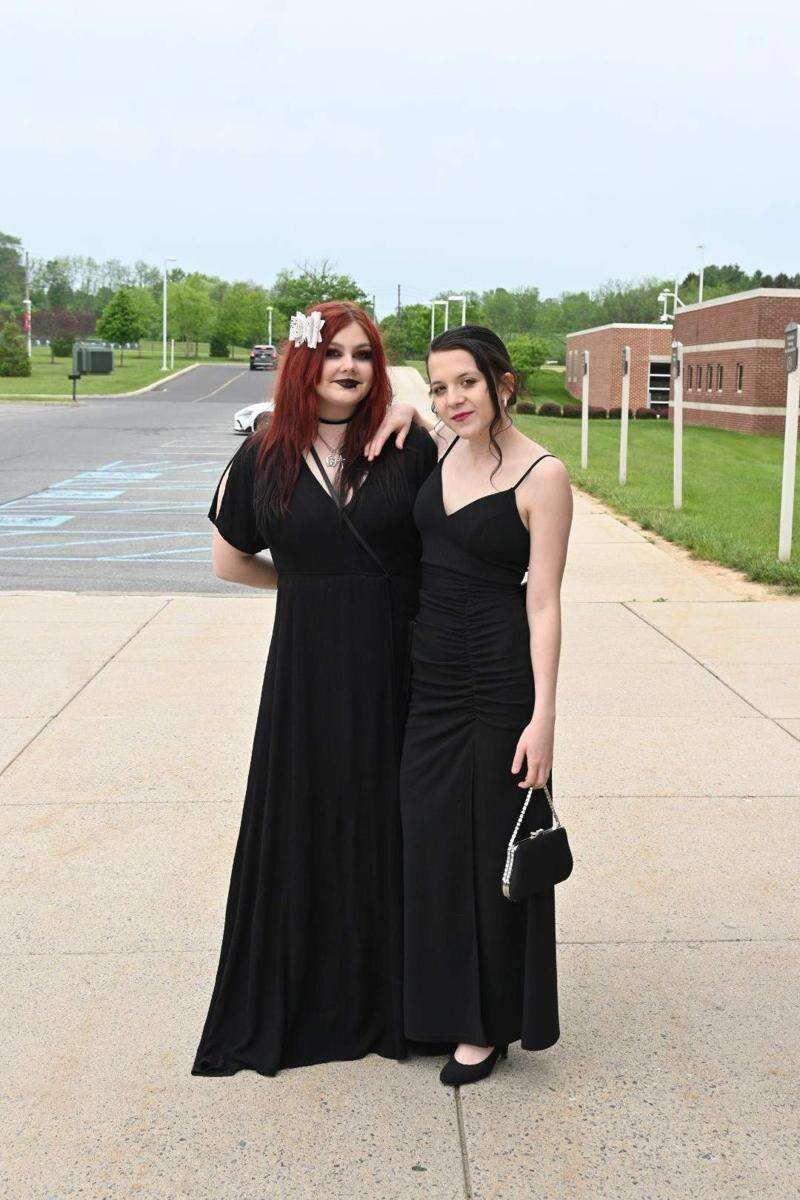 Emmaus High School holds junior prom Lehigh Valley Press