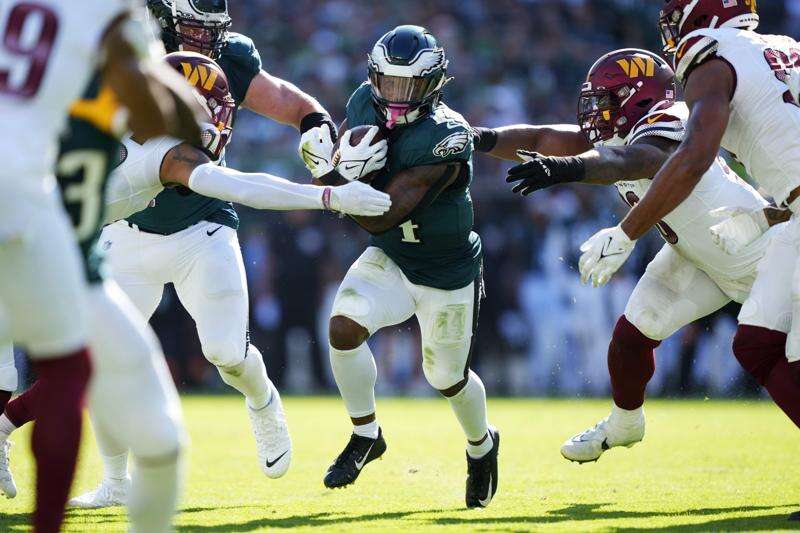 Elliott's 54-yarder lifts 4-0 Eagles past Commanders 34-31 in OT