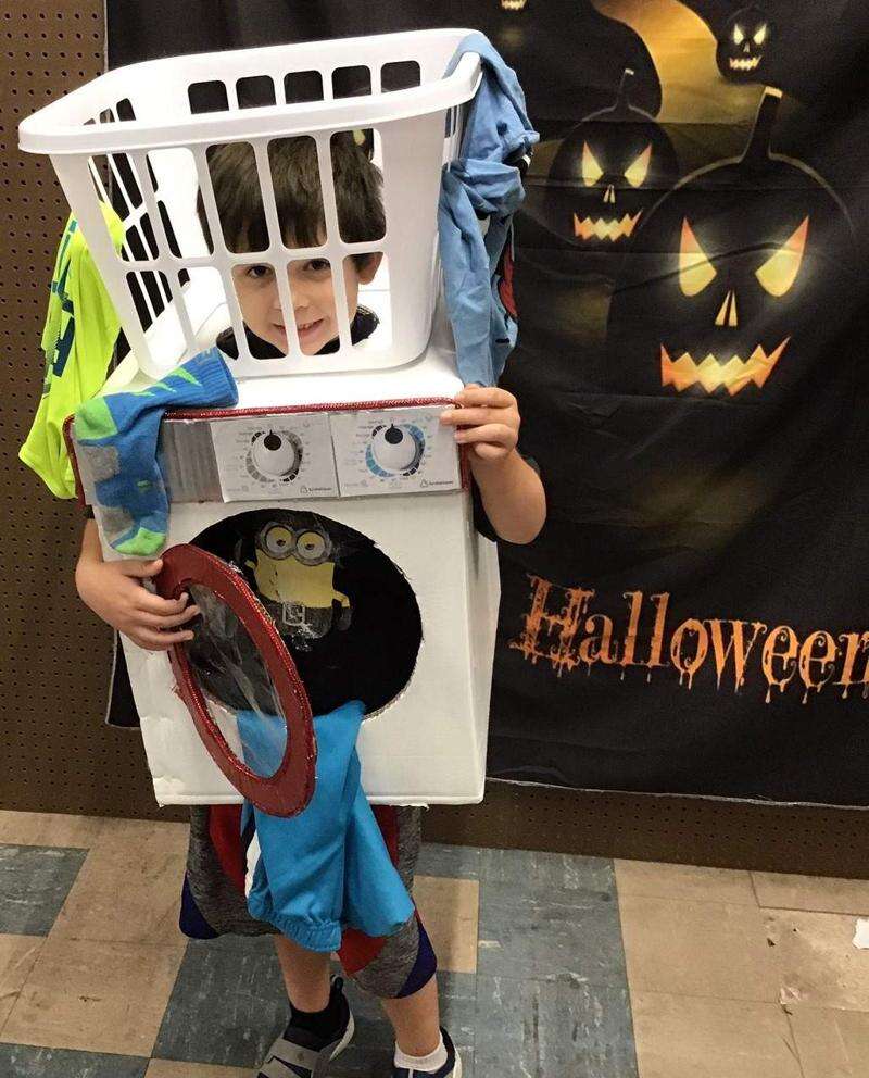 Allentown 6yearold wins second place in costume contest Lehigh