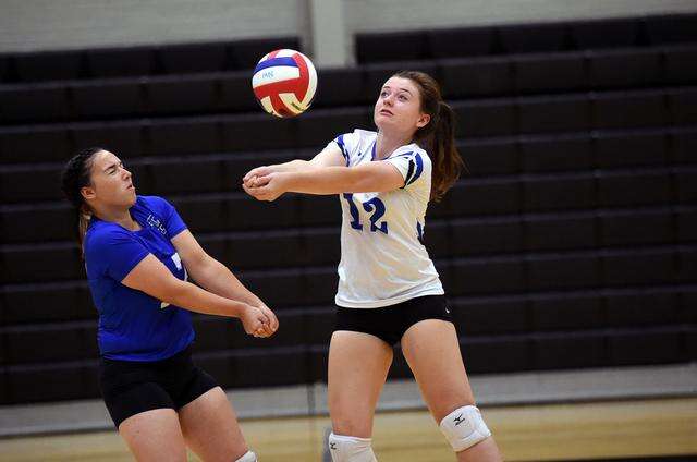 Nomads Of The Net Palmerton Volleyball Team Plays A Schedule With